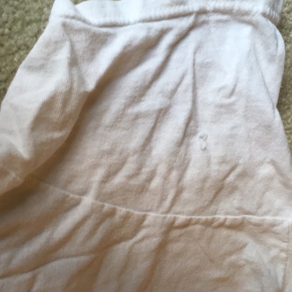 11 pairs of Hanes undershirts, size medium - Picture 3 of 4